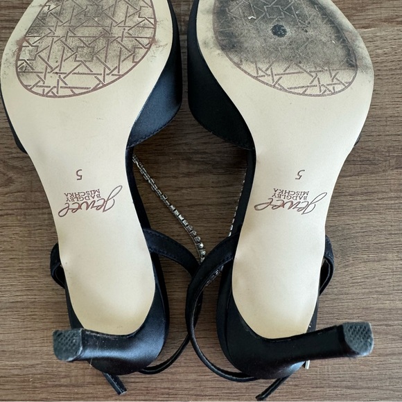 Jewel Badgley Mischka - Women’s Alegria Black Pointed Toe Stiletto size 5 - Picture 10 of 10